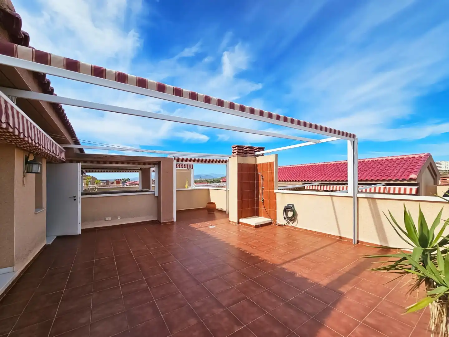 Bungalow con terrazza in vendita a Calle POLONIA, imagen 24