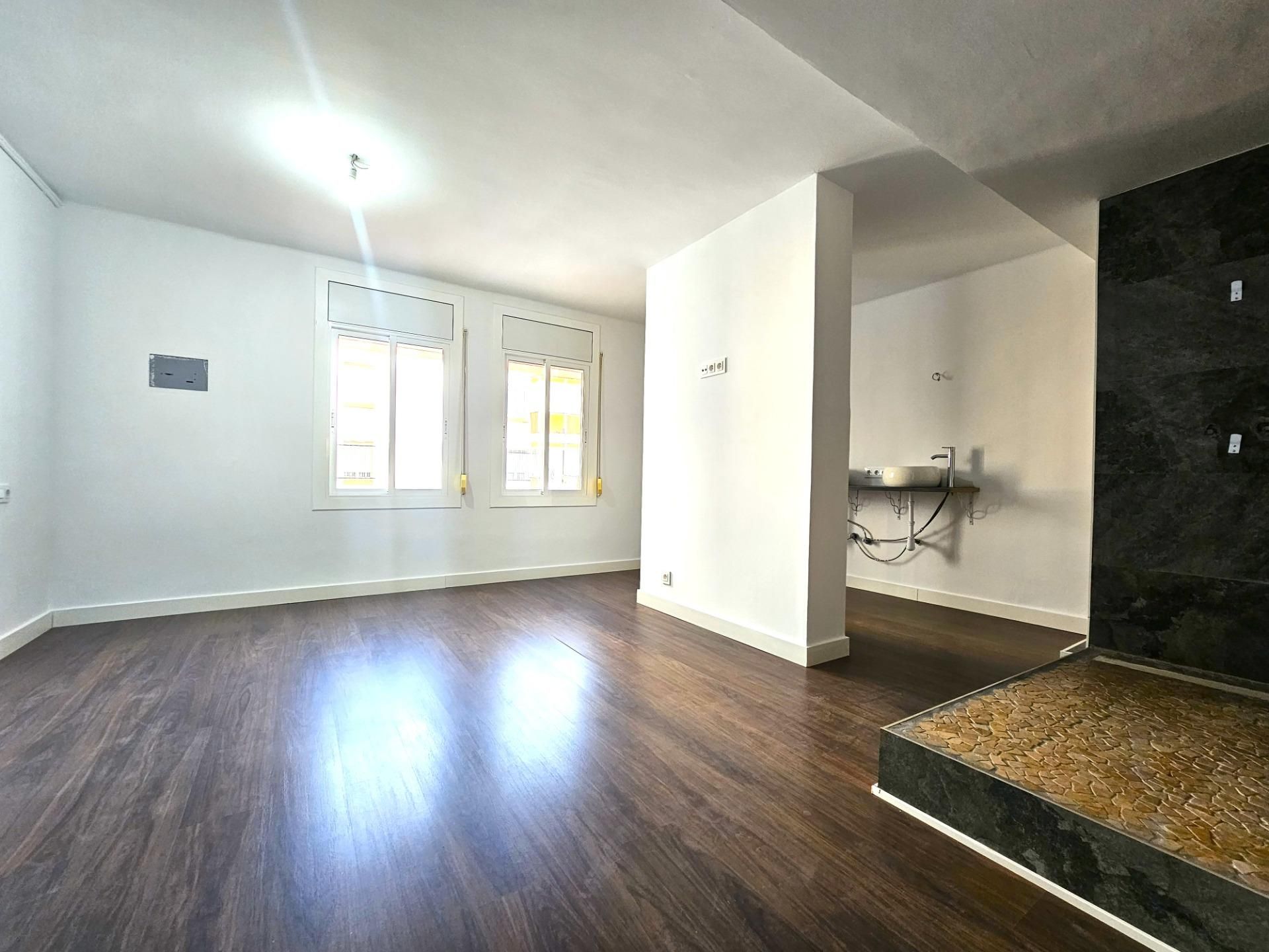 Living room of Duplex for sale in Cambrils  with Parquet flooring and Balcony