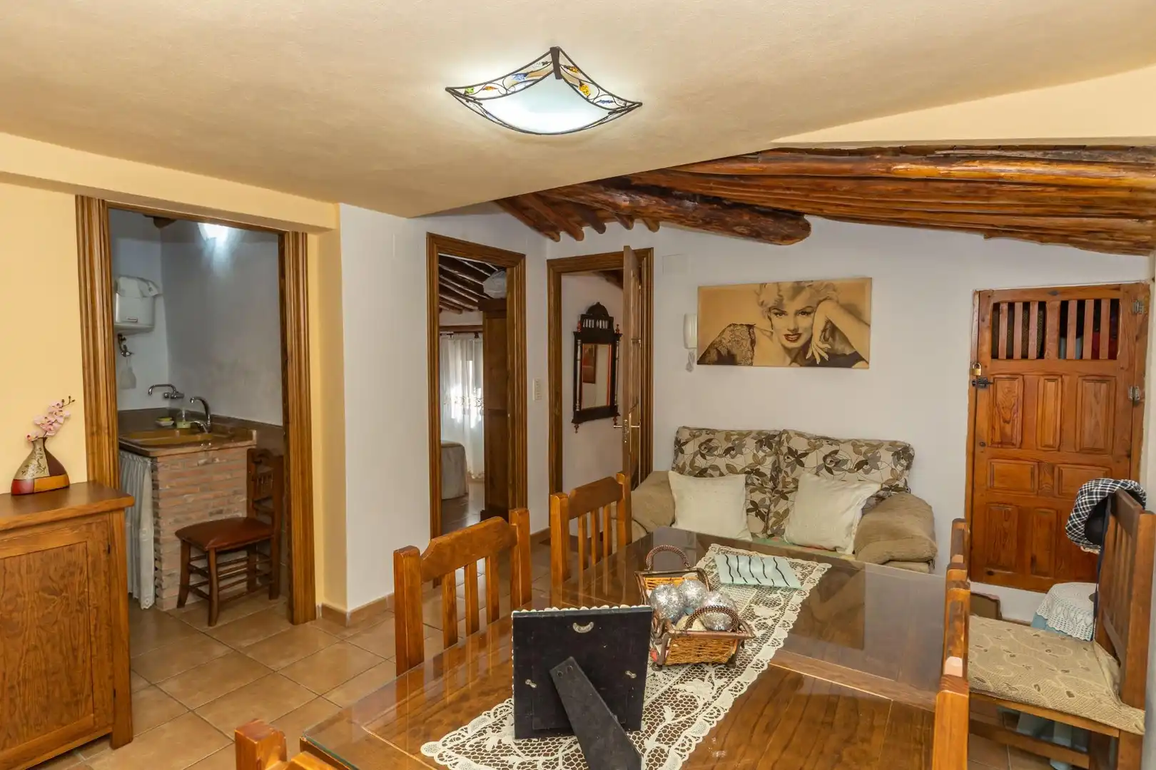 Sala d'estar de Casa adosada en venda en Aldeire