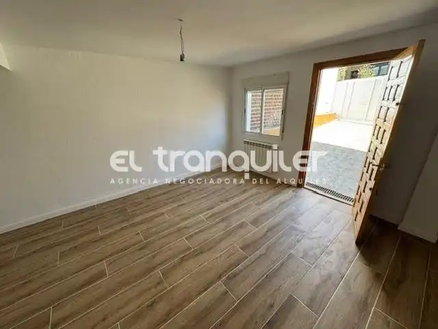 Bedroom of Detached homes for rent in Madrid  with Private garden, Terrace and Swimming Pool