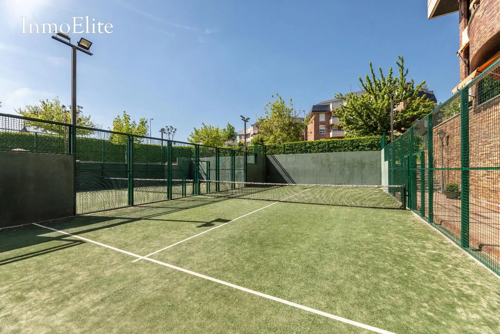 Terrassa de Planta baixa en venda en Majadahonda amb Calefacció, Jardí privat i Terrassa