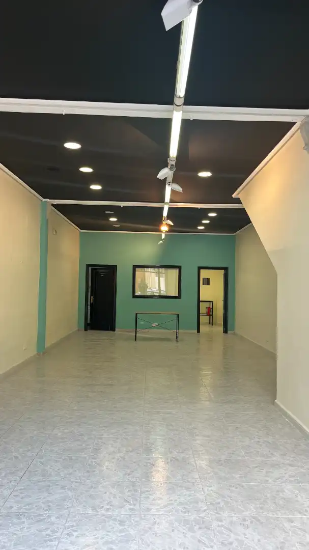 Commercial properties for rent in Albal  with Air Conditioner and Alarm