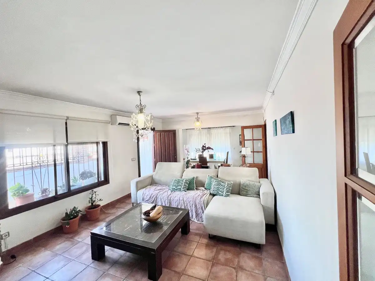 Chalet con terraza en venta en Calle los Granados 18, imagen 4