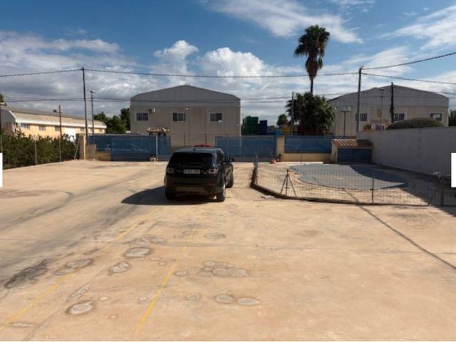 Nave industrial en Venta en Los Ramos