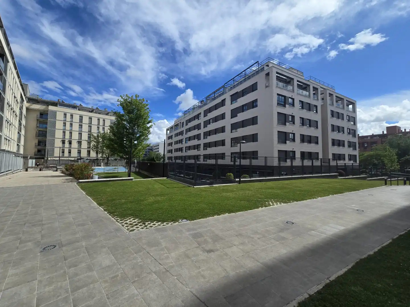 Vista exterior de Piso en venta en Madrid con Aire acondicionado, Calefacción y Terraza