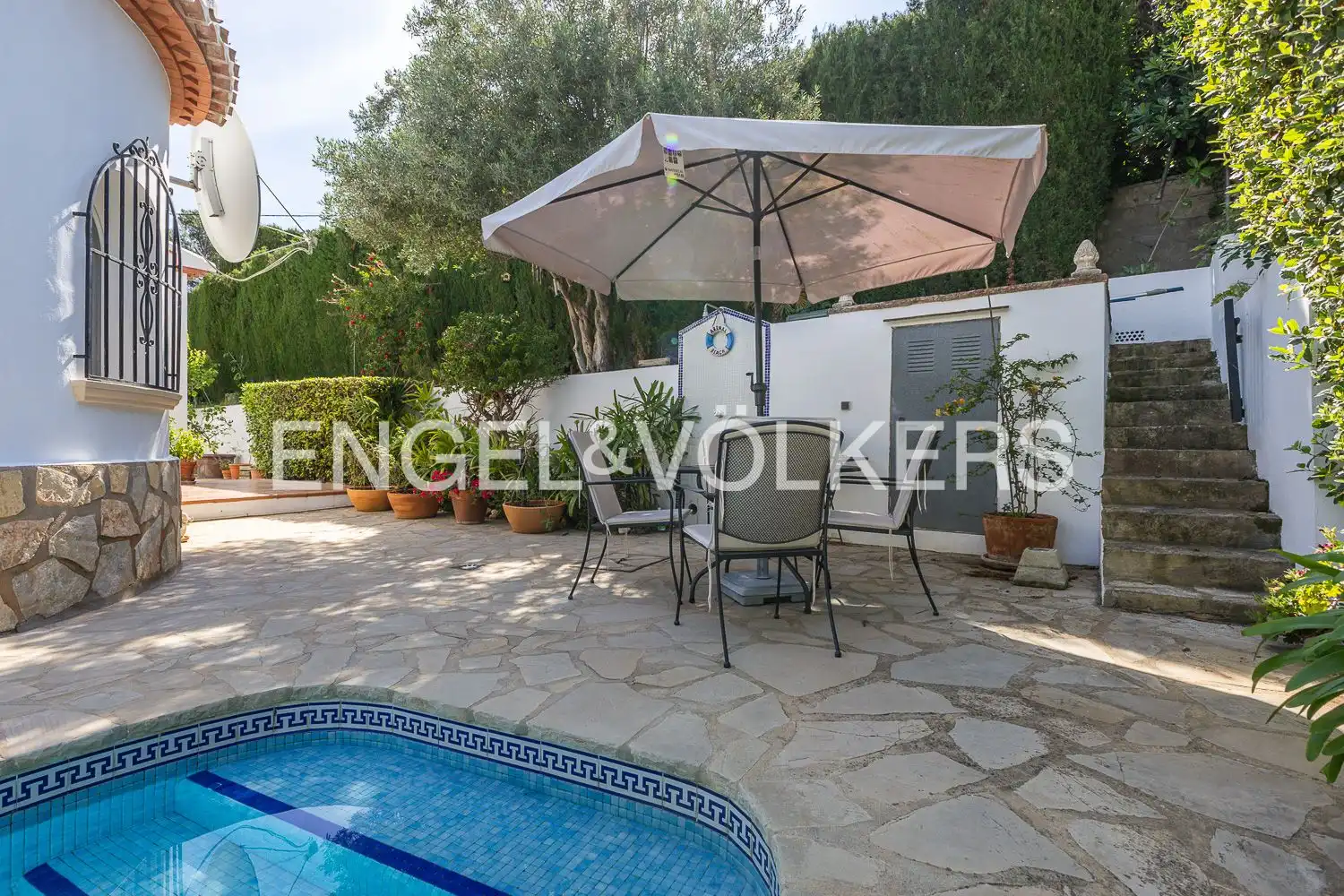 Vista exterior de Finca rústica en venda en Jávea / Xàbia amb Aire condicionat, Calefacció i Jardí privat