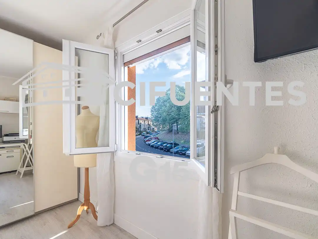 Piso con terraza en venta en Herrera Pasealekua, imagen 9