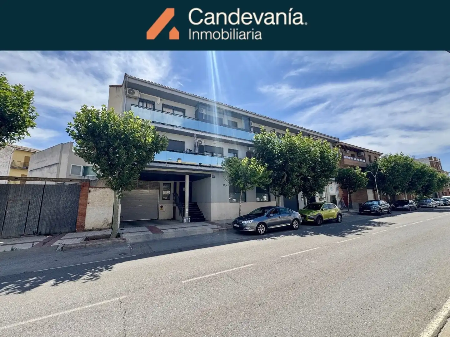 Aparcament de lloguer a Avenida Candevania 1