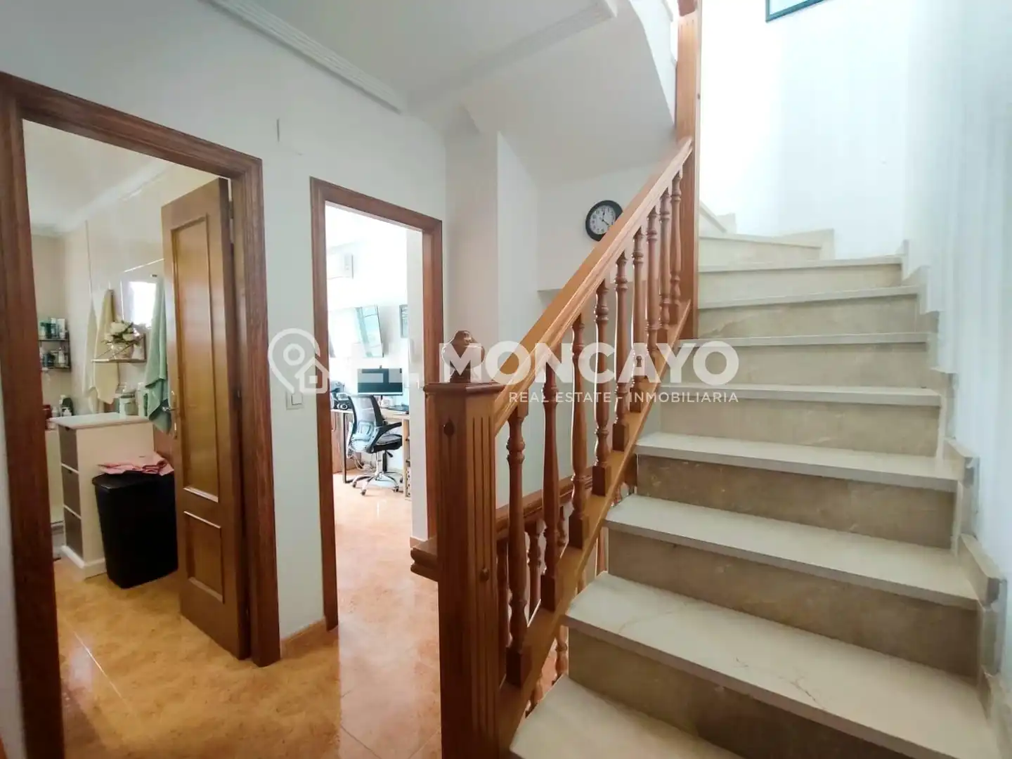 Casa a schiera con giardino in vendita a Zona Carrefour - Urbanizaciones, imagen 13
