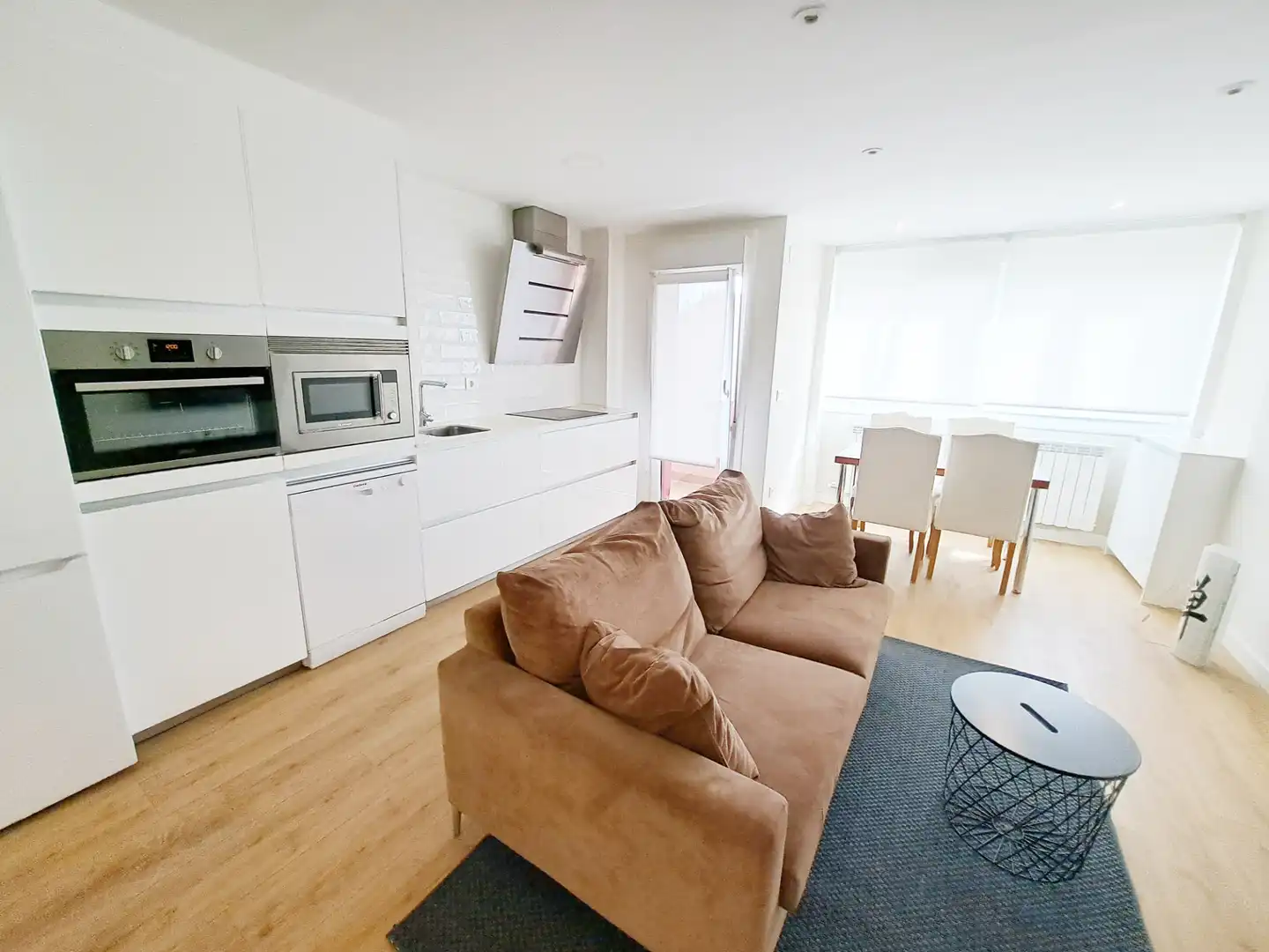 Sala de estar de Piso en venta en Vitoria - Gasteiz con Calefacción, Terraza y Trastero