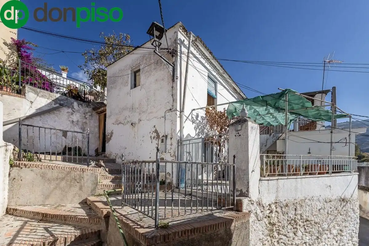 Vista exterior de Casa o chalet en venta en Monachil con Trastero y Balcón