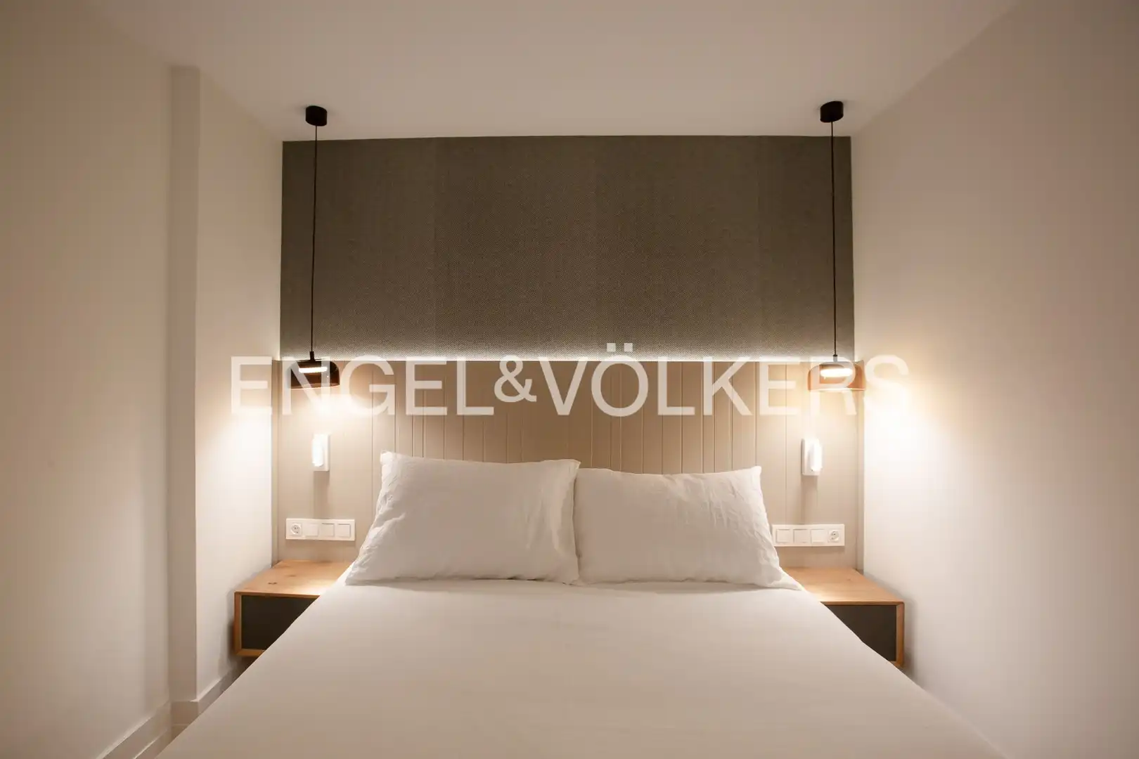 Bedroom of Flat for sale in Bilbao   with Heating, Parquet flooring and Terrace