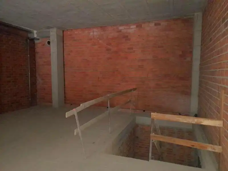 Gewerbefläche zum Verkauf in Castiñeiriño - Cruceiro de Sar, imagen 9