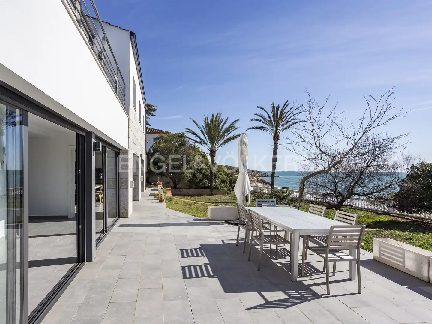 Terrace of Houses for rent in Vilanova i la Geltrú  with Air Conditioner, Heating and Private garden