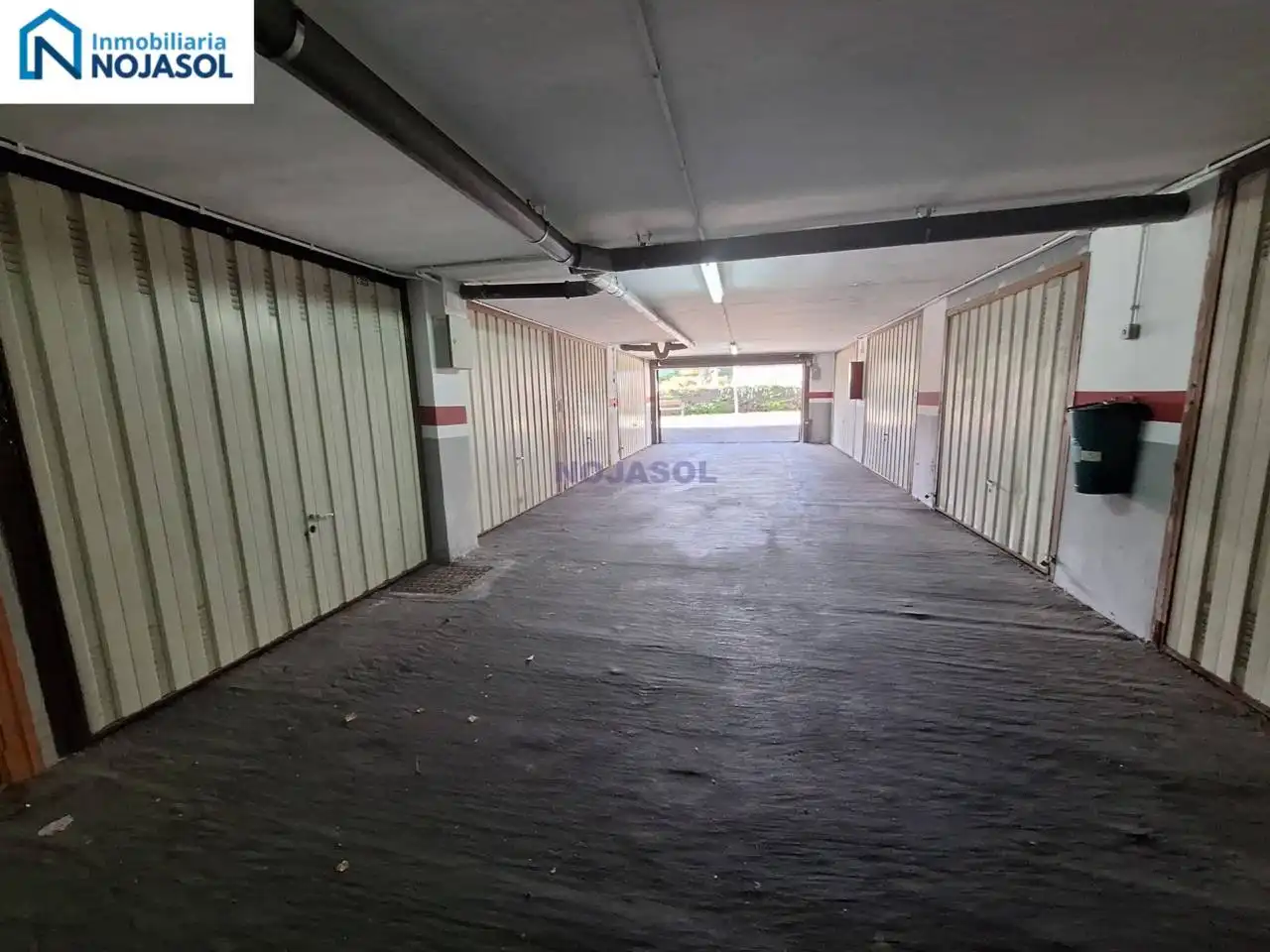 Parking de Piso de alquiler en Noja con Terraza y Amueblado