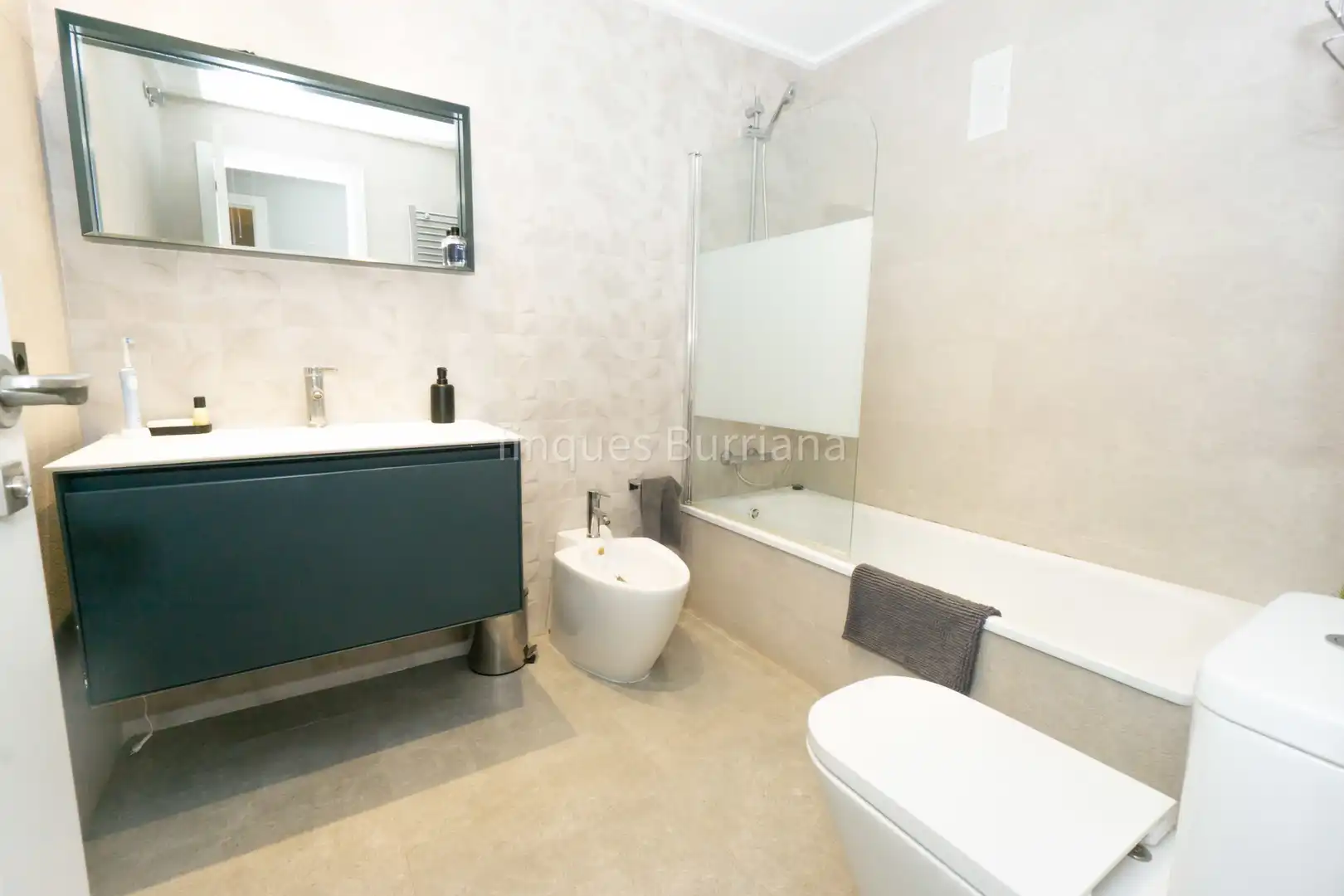 Baño de Piso en venta en Burriana / Borriana