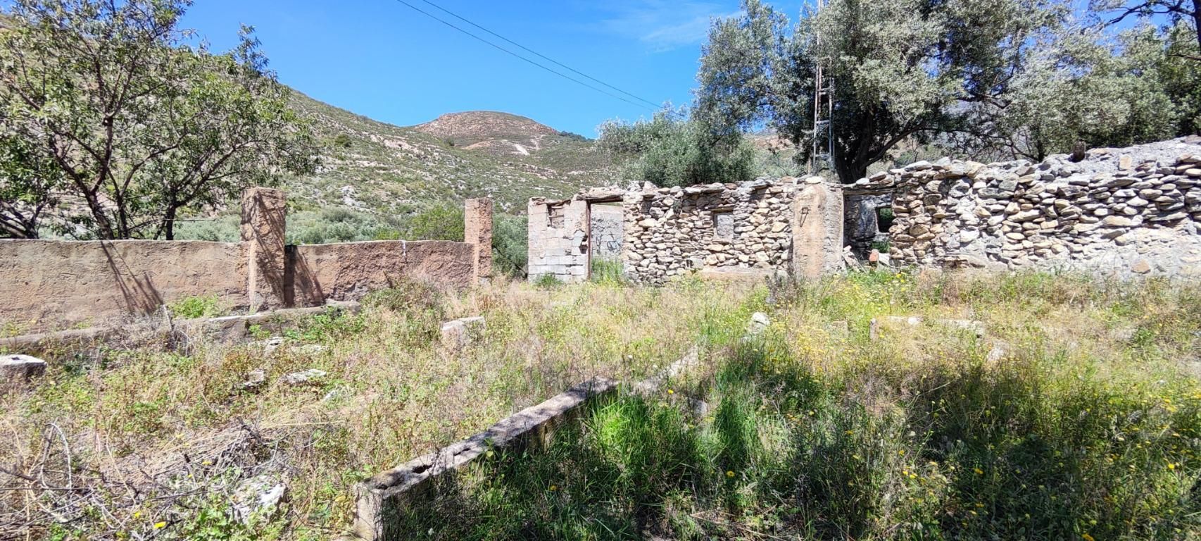 Country house for sale in Órgiva