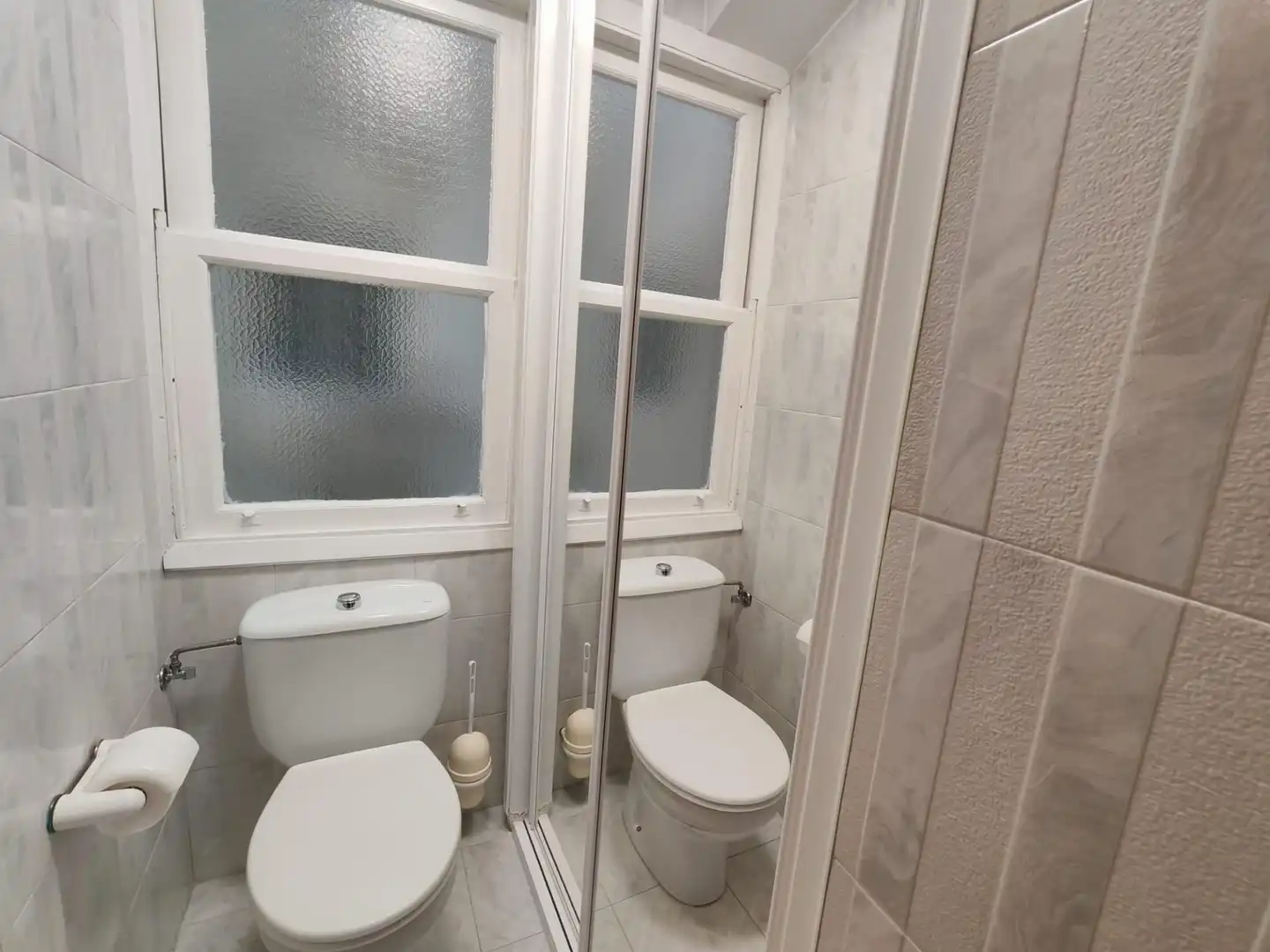Baño de Piso en venta en Vigo  con Trastero y Balcón