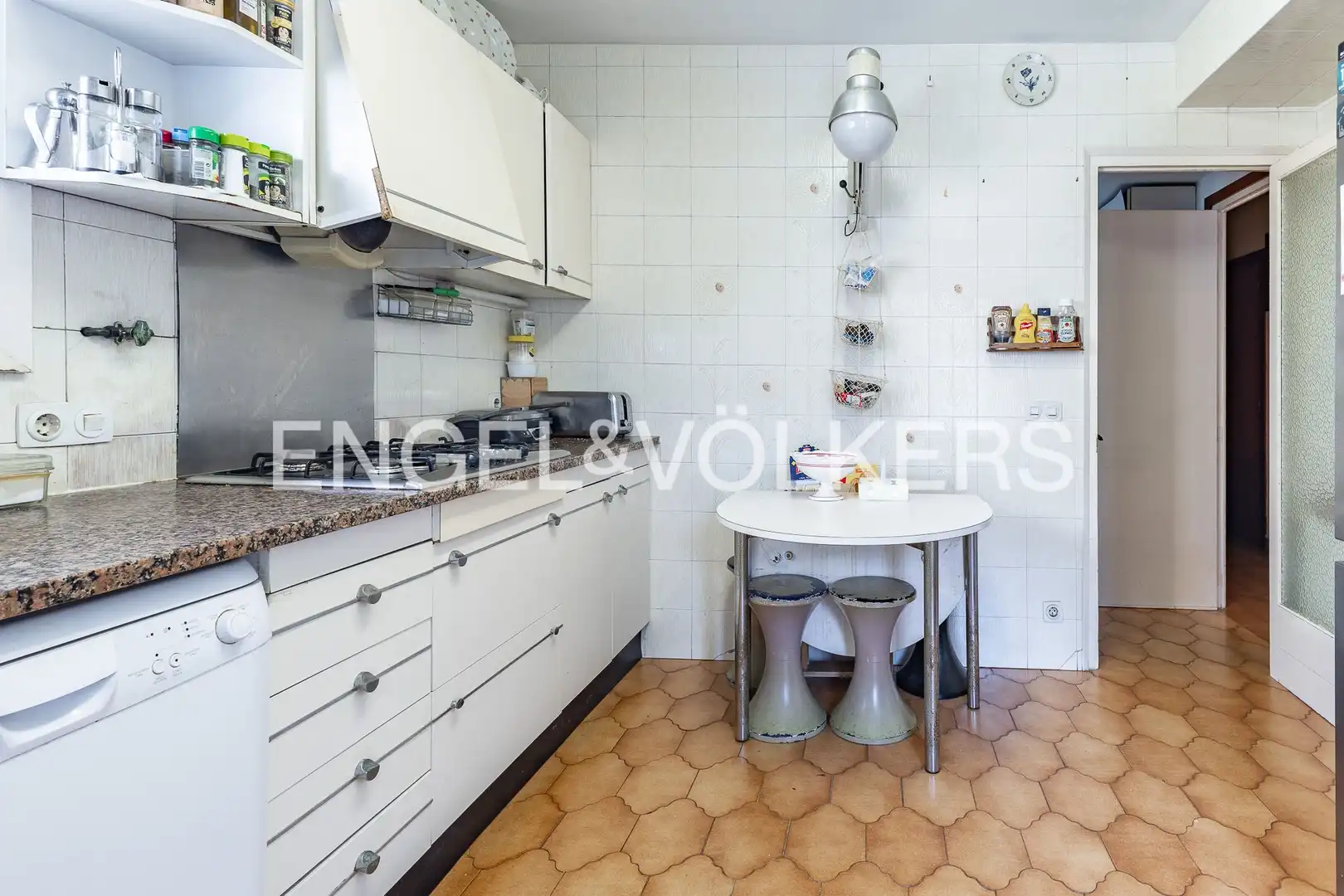 Cuina de Apartament en venda en Premià de Dalt amb Calefacció, Jardí privat i Terrassa