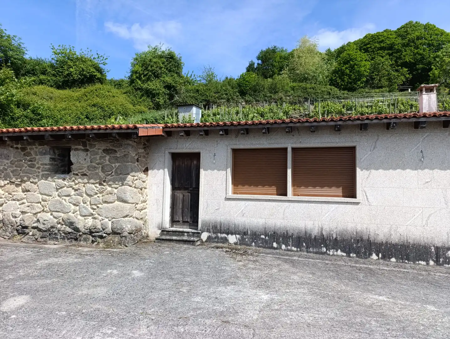 Exterior view of Country homes for sale in Chantada  with Private garden, Storage room and Furnished