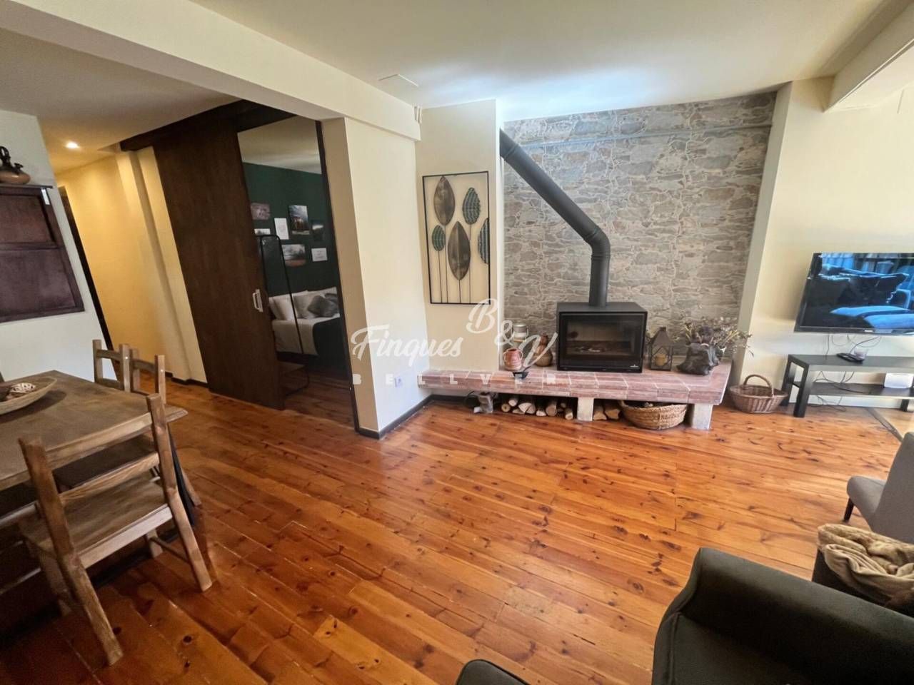 Living room of Flat for sale in Alp  with Heating, Parquet flooring and Furnished