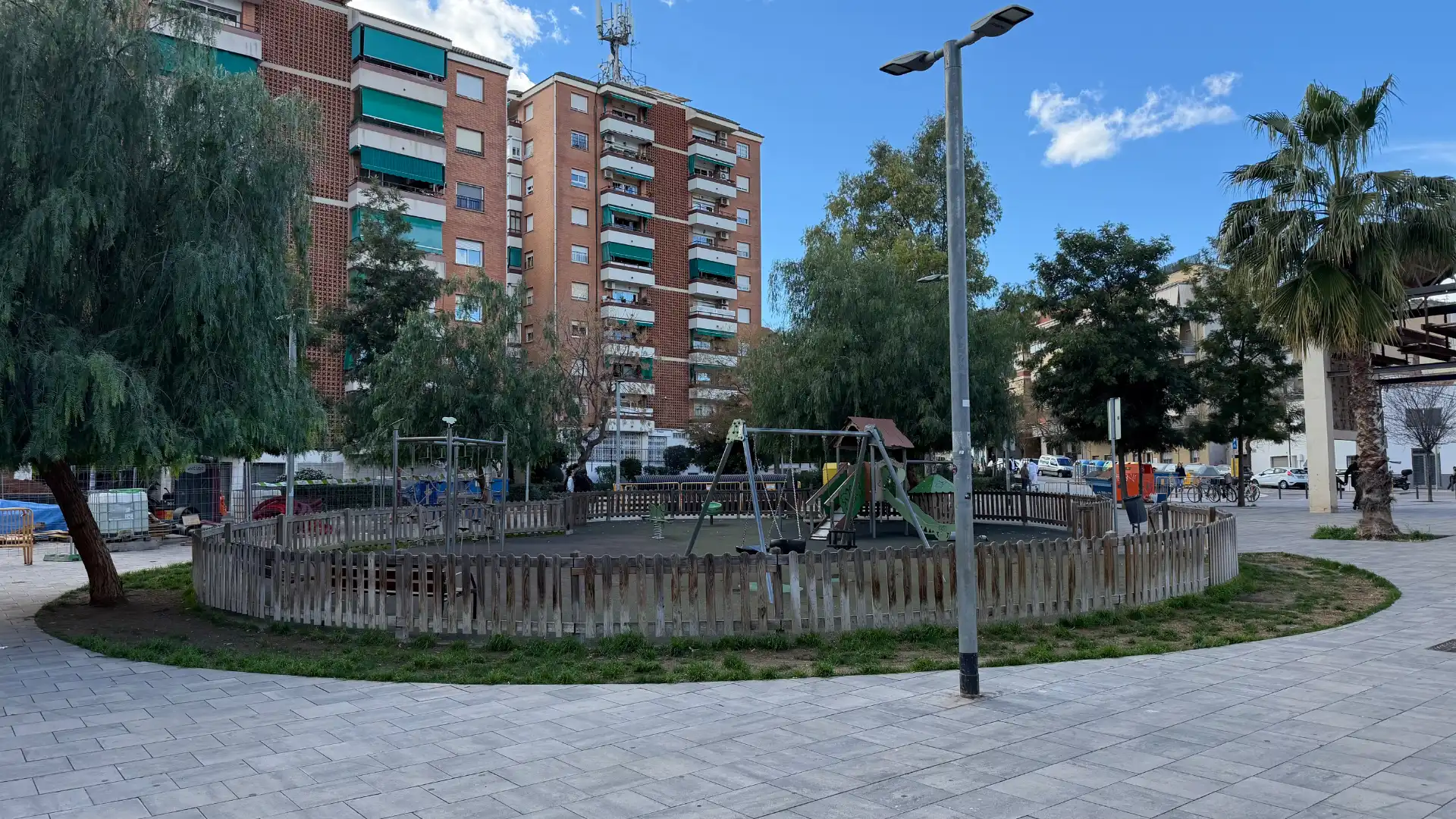 Vista exterior de Piso en venta en Viladecans con Calefacción, Amueblado y Horno