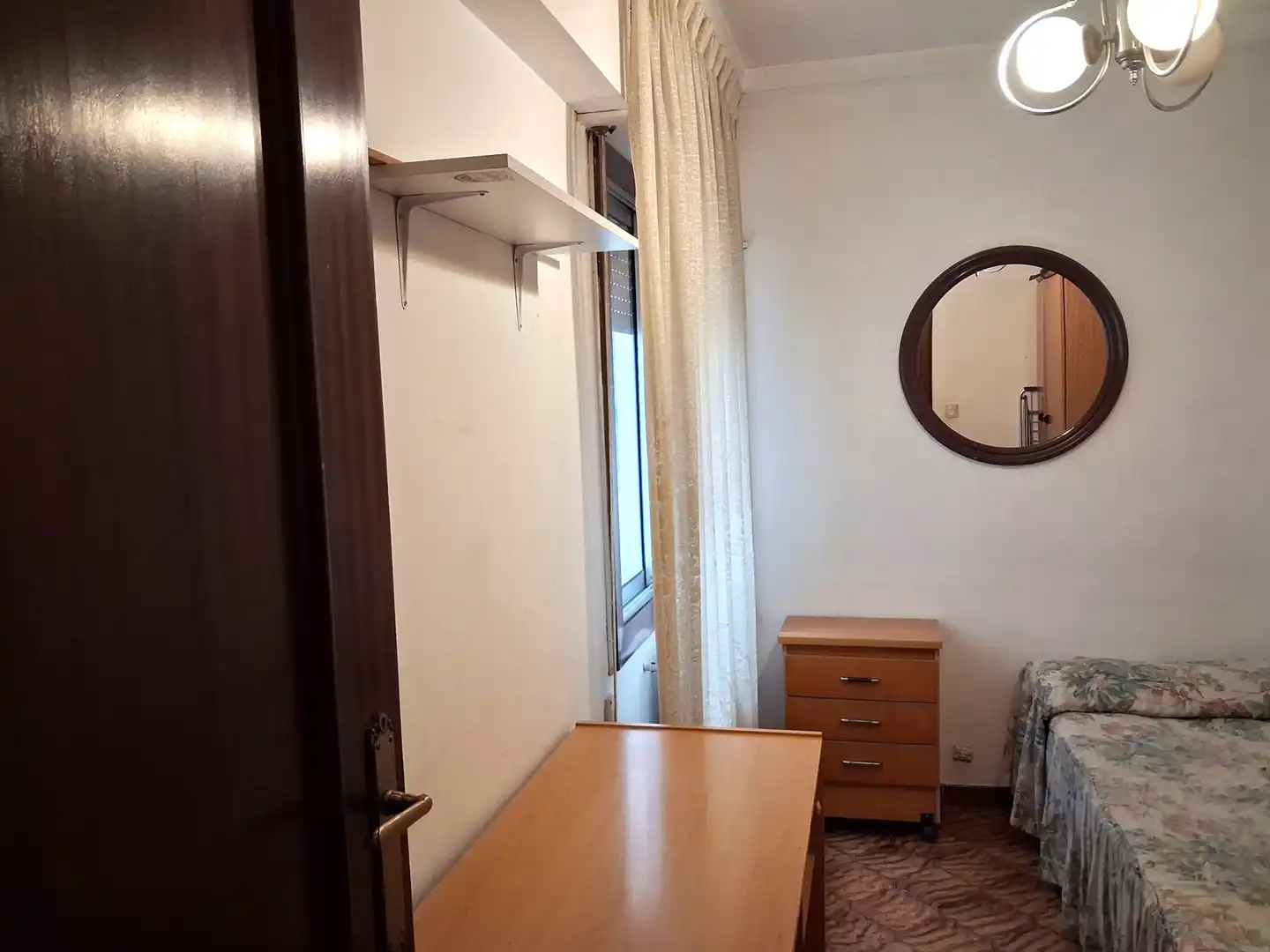 Bedroom of Flat for sale in Zaragoza  with Heating, Terrace and Storage room