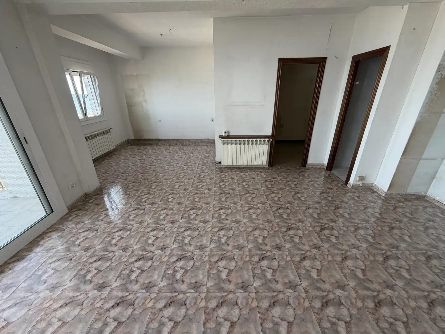 Piso con terraza en venta en Avinguda del Maresme 451, imagen 8