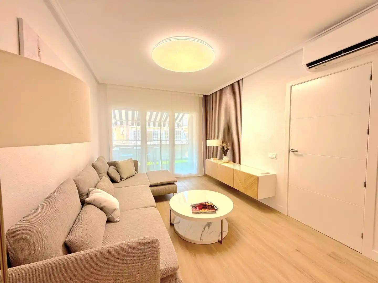 Penthouse with lift for sale in Playa del Cura, imagen 2
