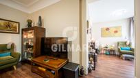 Living room of Flat for sale in  Madrid Capital  with Air Conditioner, Heating and Storage room