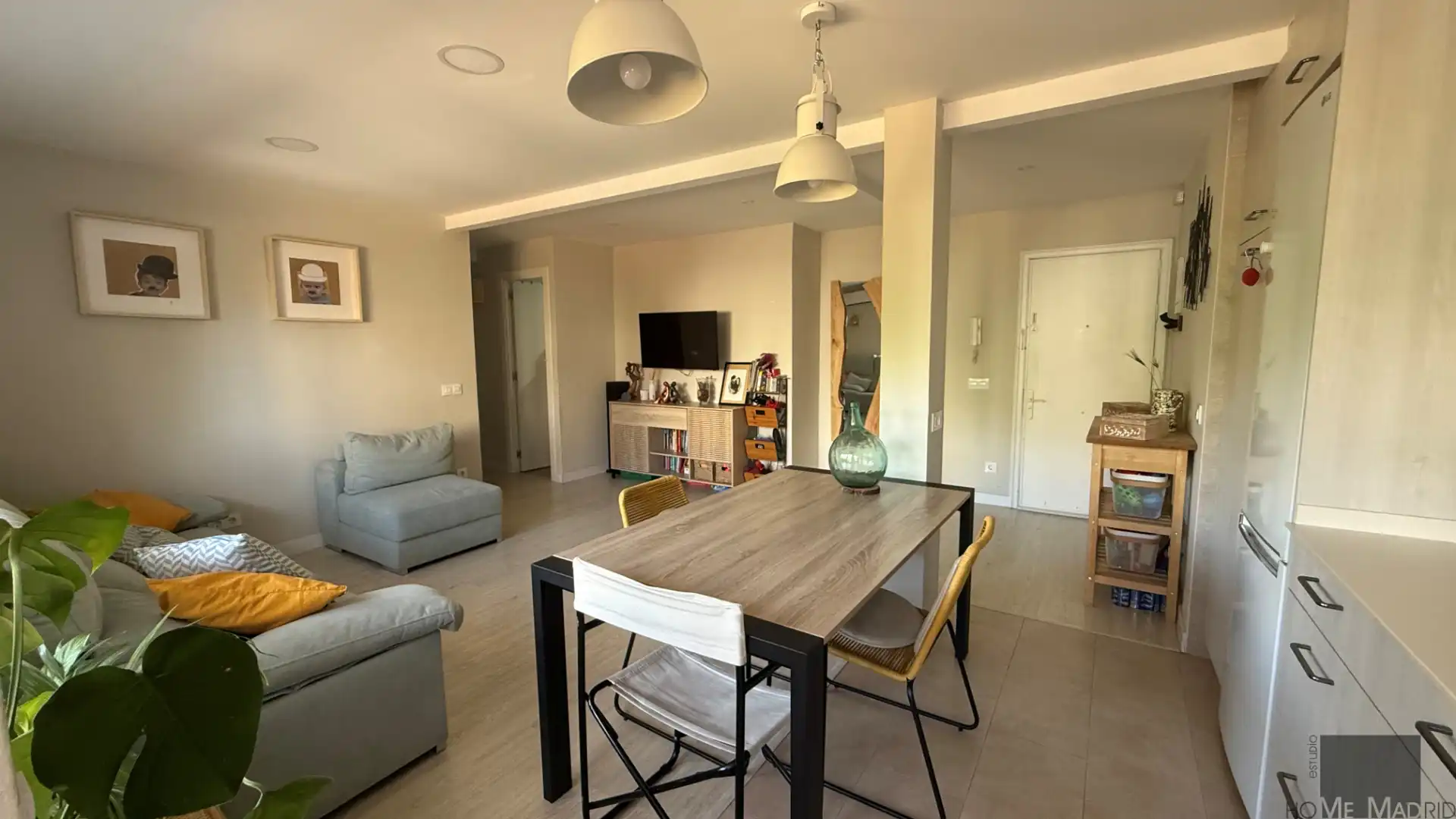 Living room of Flat for sale in Madrid  with Air Conditioner, Heating and Terrace