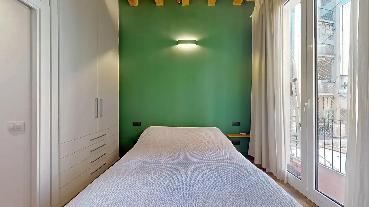 Habitación de Piso en venta en Barcelona con Aire acondicionado, Calefacción y Balcón