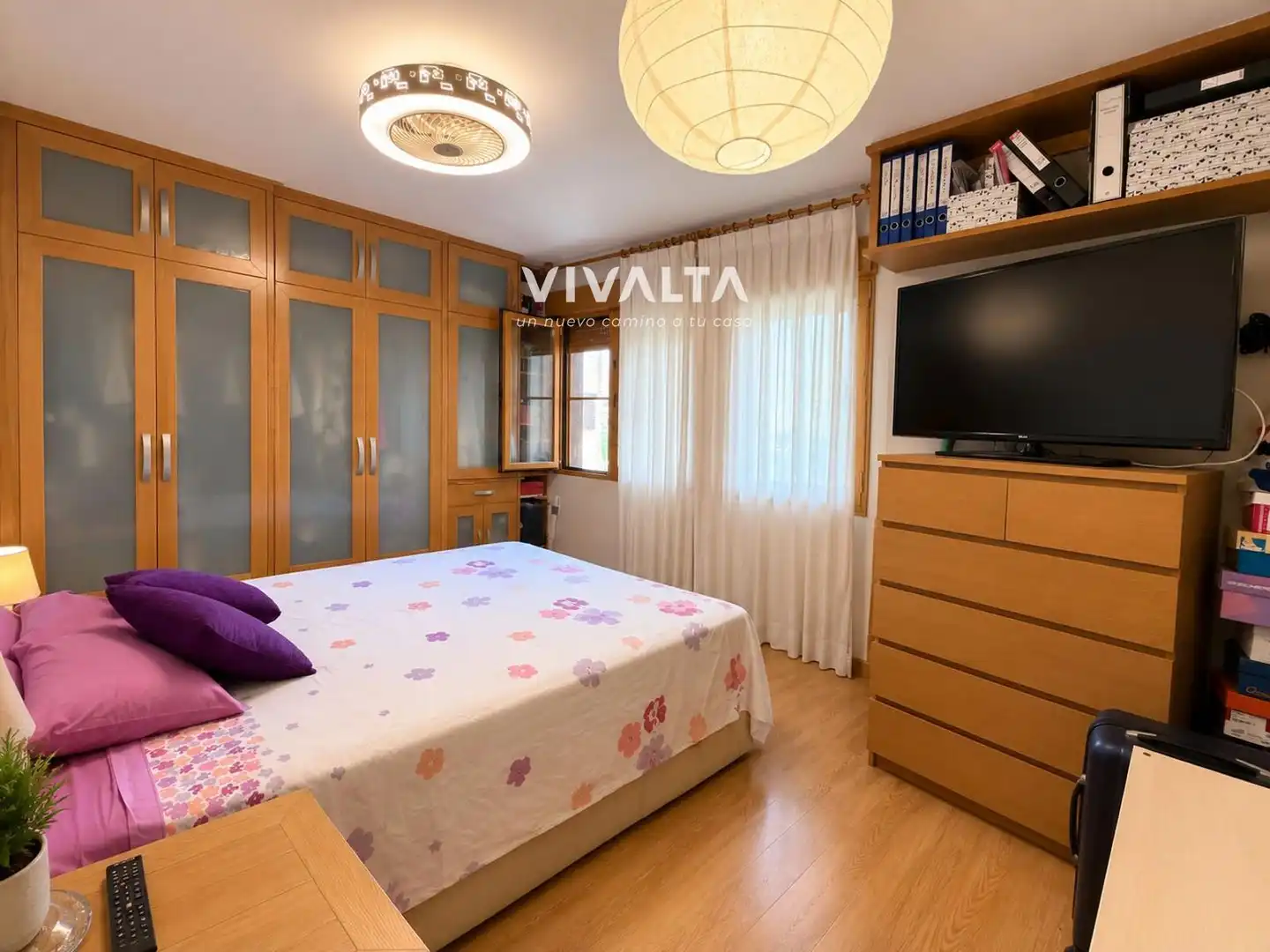 Bedroom of Flat for sale in Madrid  with Air Conditioner, Heating and Swimming Pool