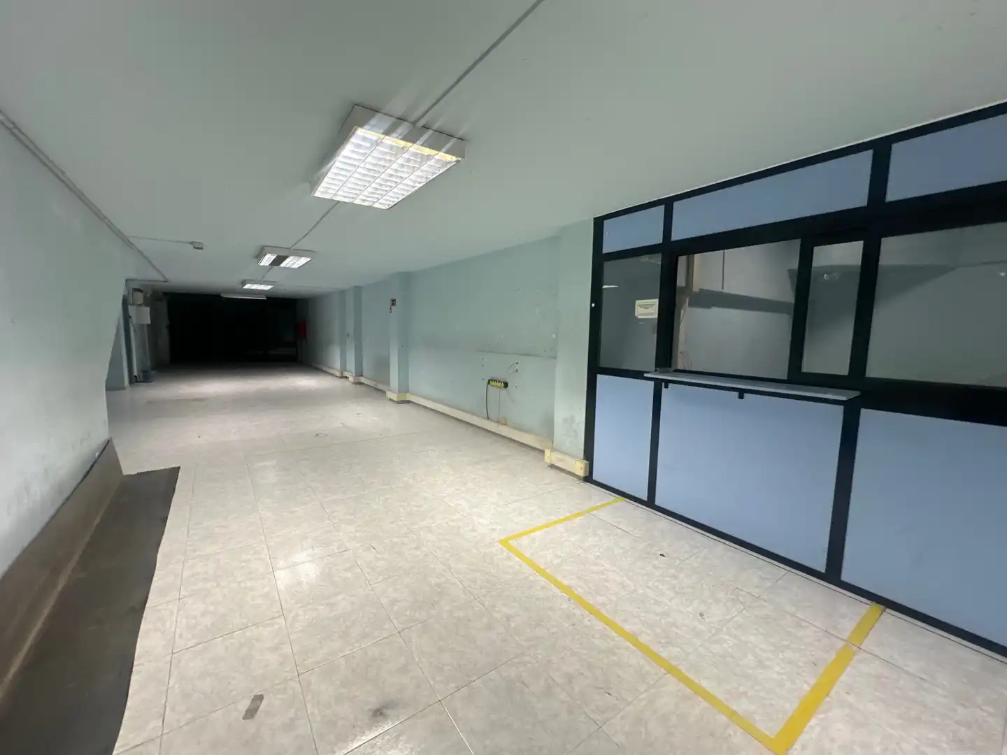 Local comercial en venta en Carrer de Violant d'Hongria Reina d'Aragó 89, imagen 30
