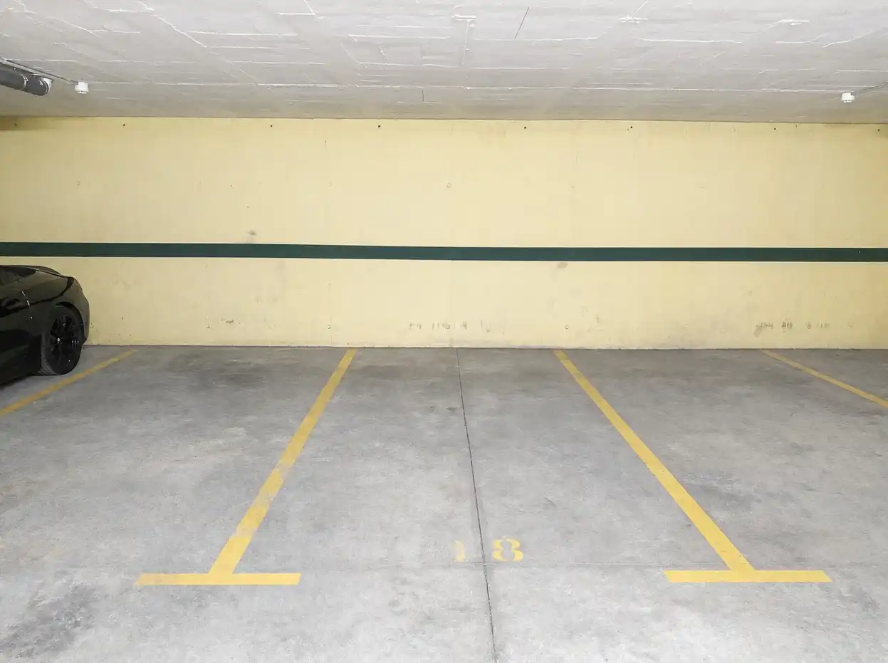 Parking of Ground floor for sale in Pals  with Air Conditioner, Heating and Private garden