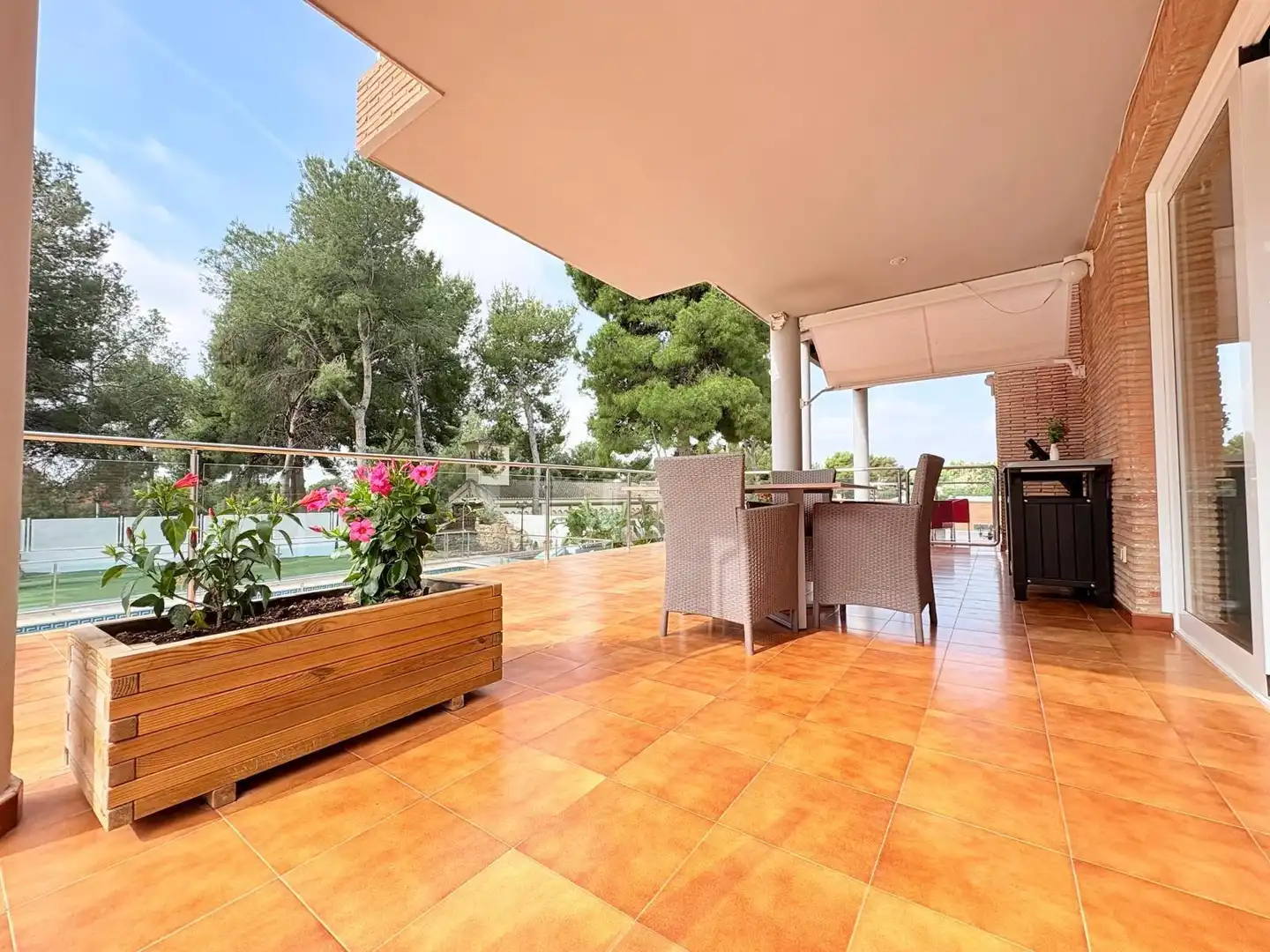 Terraza de Casa o chalet en venta en Alfinach - Los Monasterios