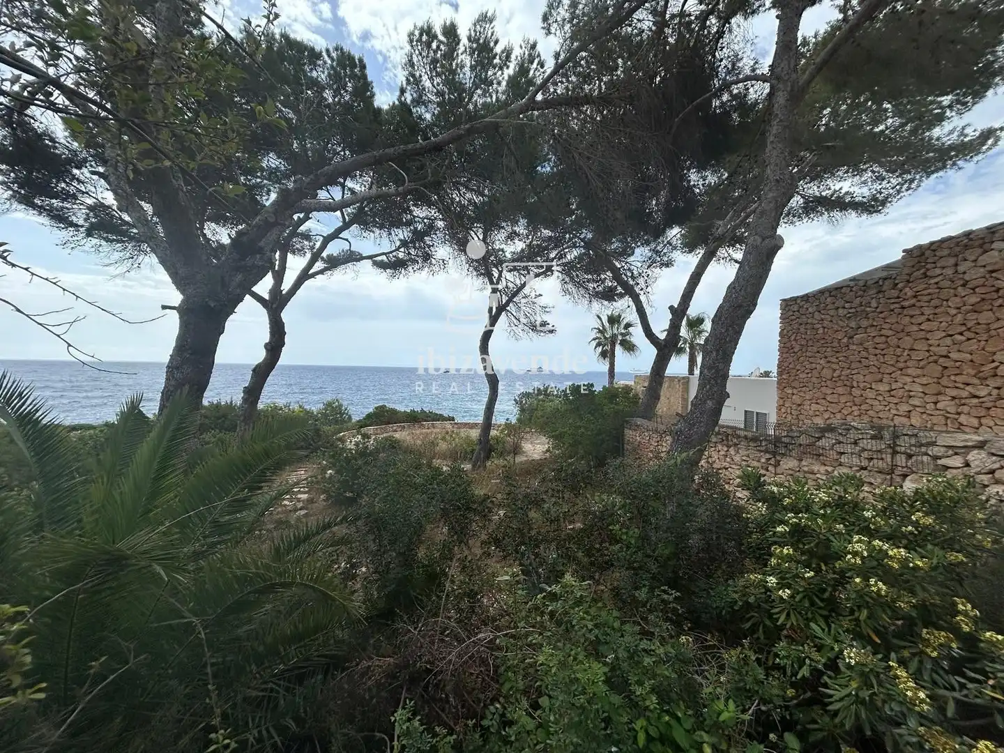 Einfamilien-Reihenhaus zur Miete in Santa Eulària des Riu mit Klimaanlage, Heizung und Terrasse
