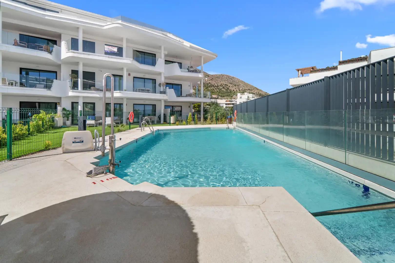 Pis amb piscina en venda a Avenida Fuengirola, imagen 25