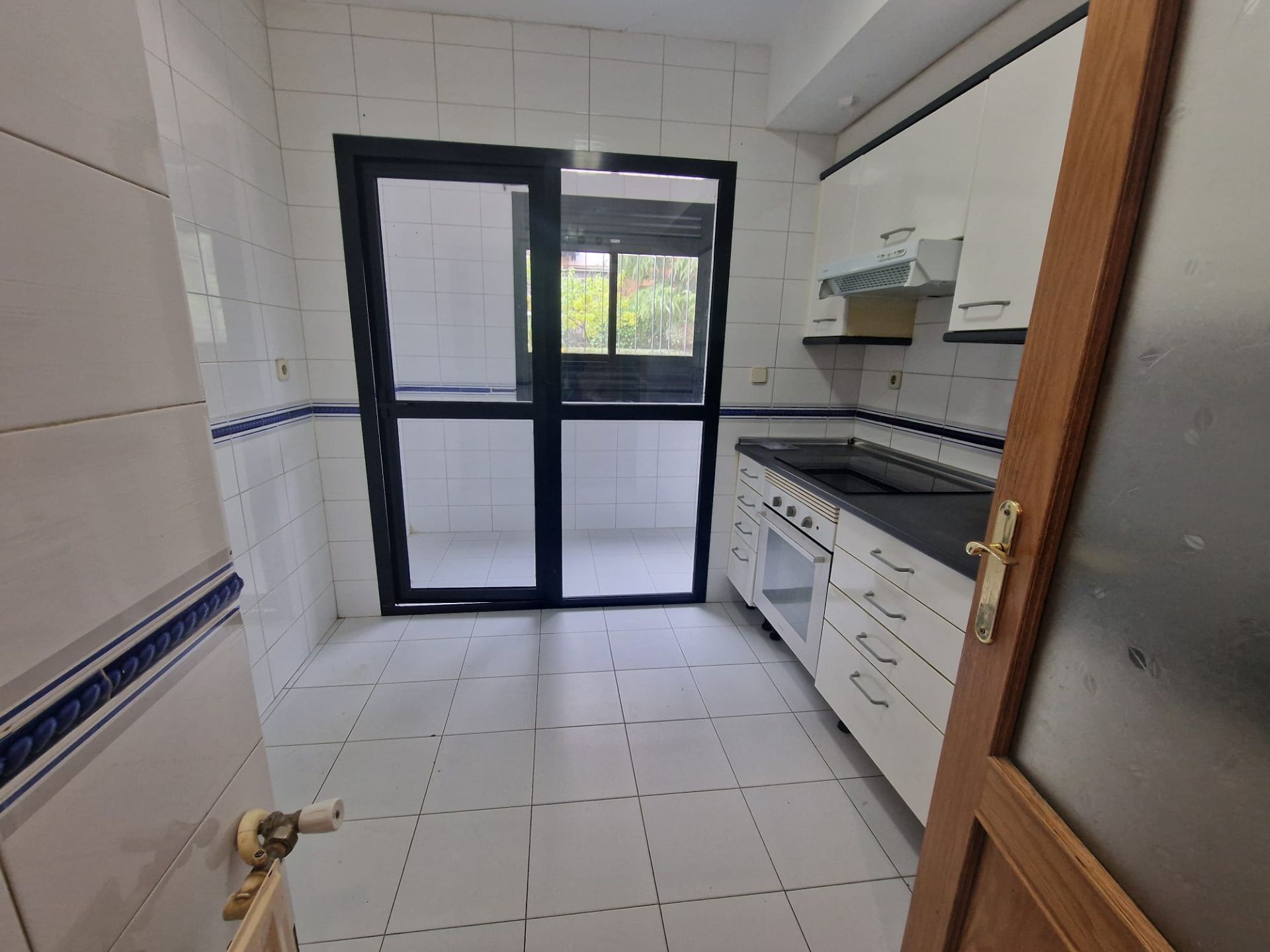 Cuina de Pis en venda en  Madrid Capital amb Calefacció, Parquet i Terrassa