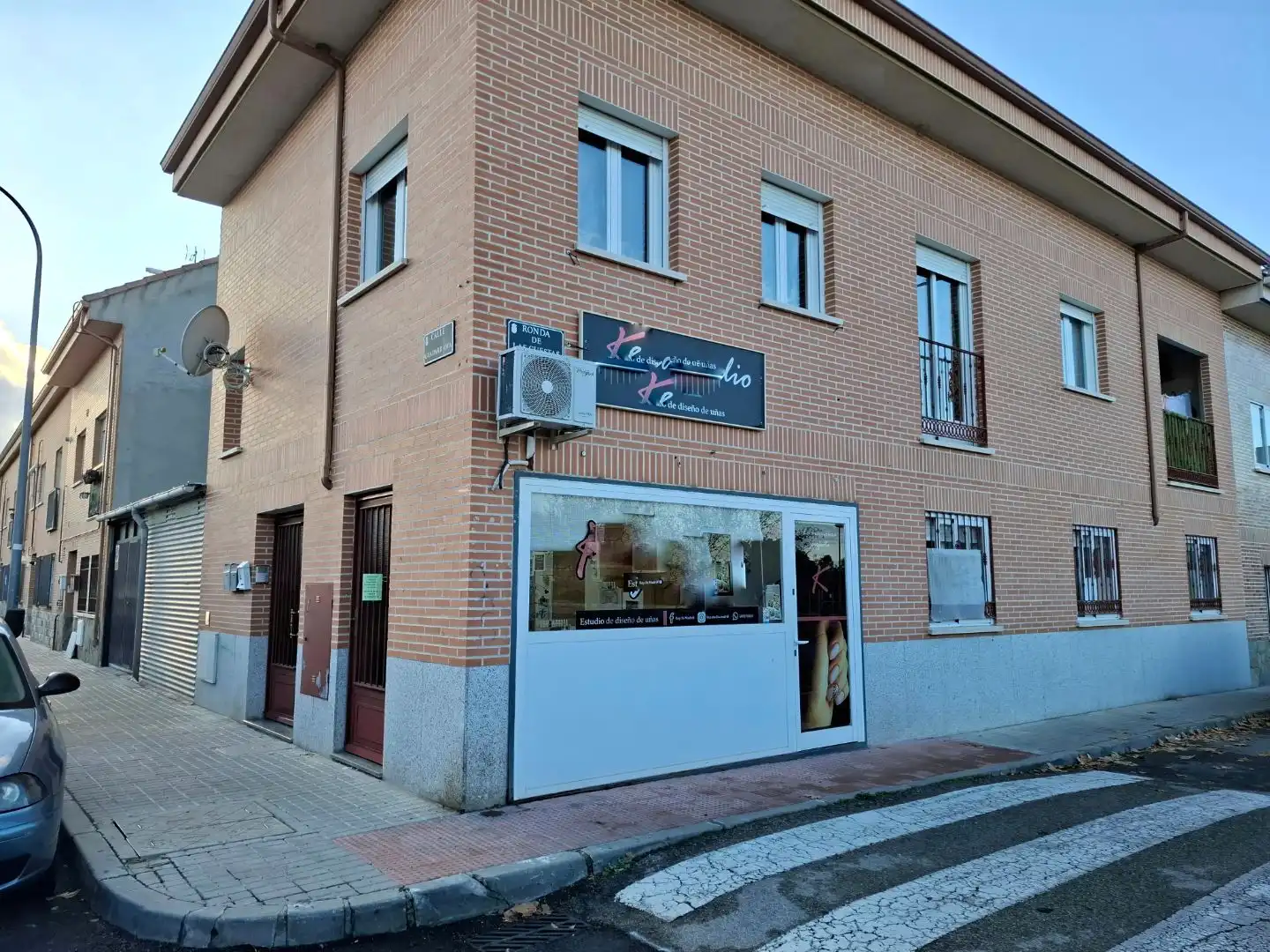 Local de alquiler en Paracuellos de Jarama con Aire acondicionado, Calefacción y Amueblado