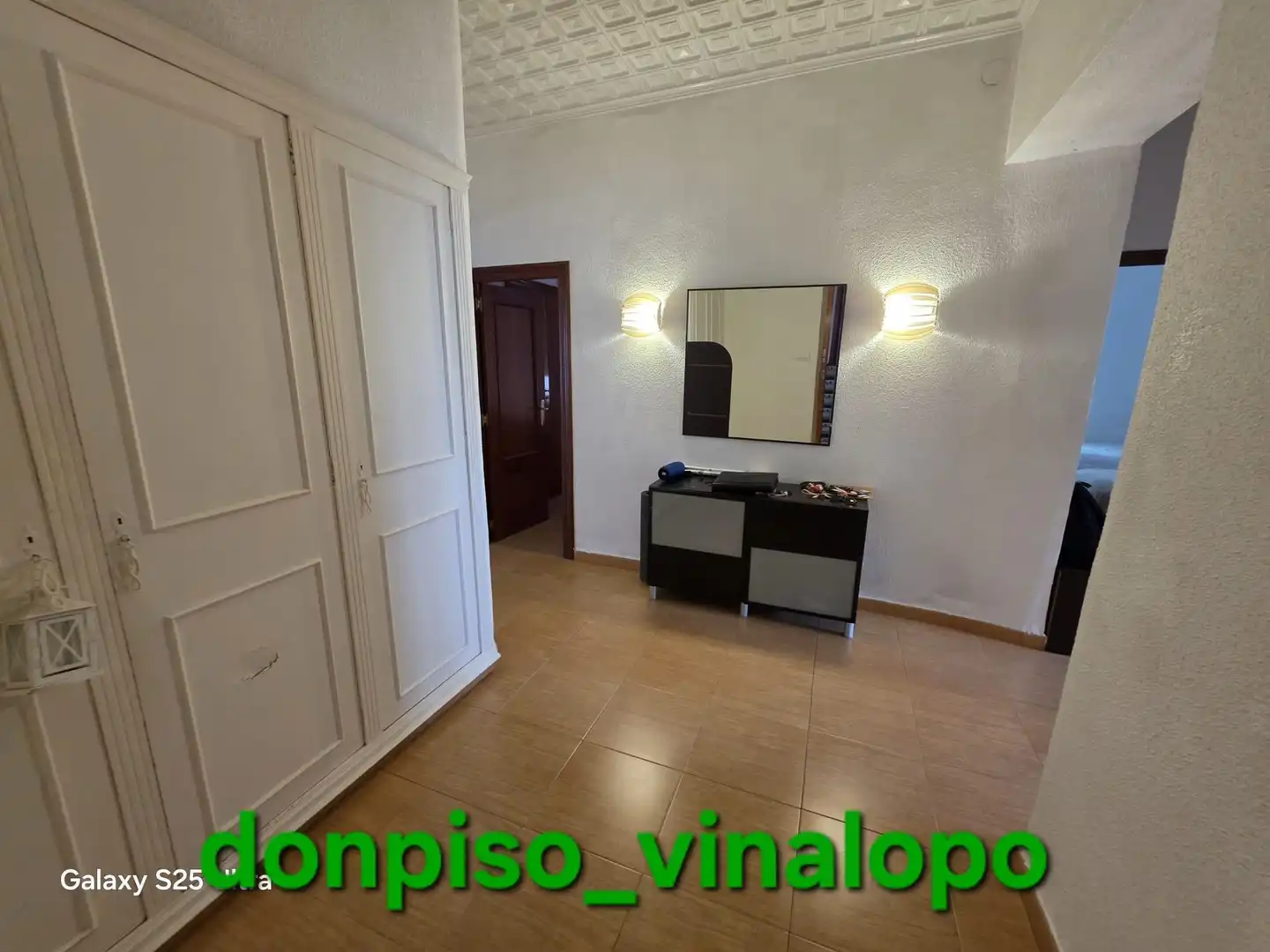 Maisonette zum Verkauf in Villena mit Klimaanlage, Heizung und Balkon