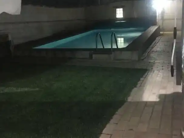 Schwimmbecken von Wohnung zum Verkauf in Cobisa mit Klimaanlage, Privatgarten und Parkett