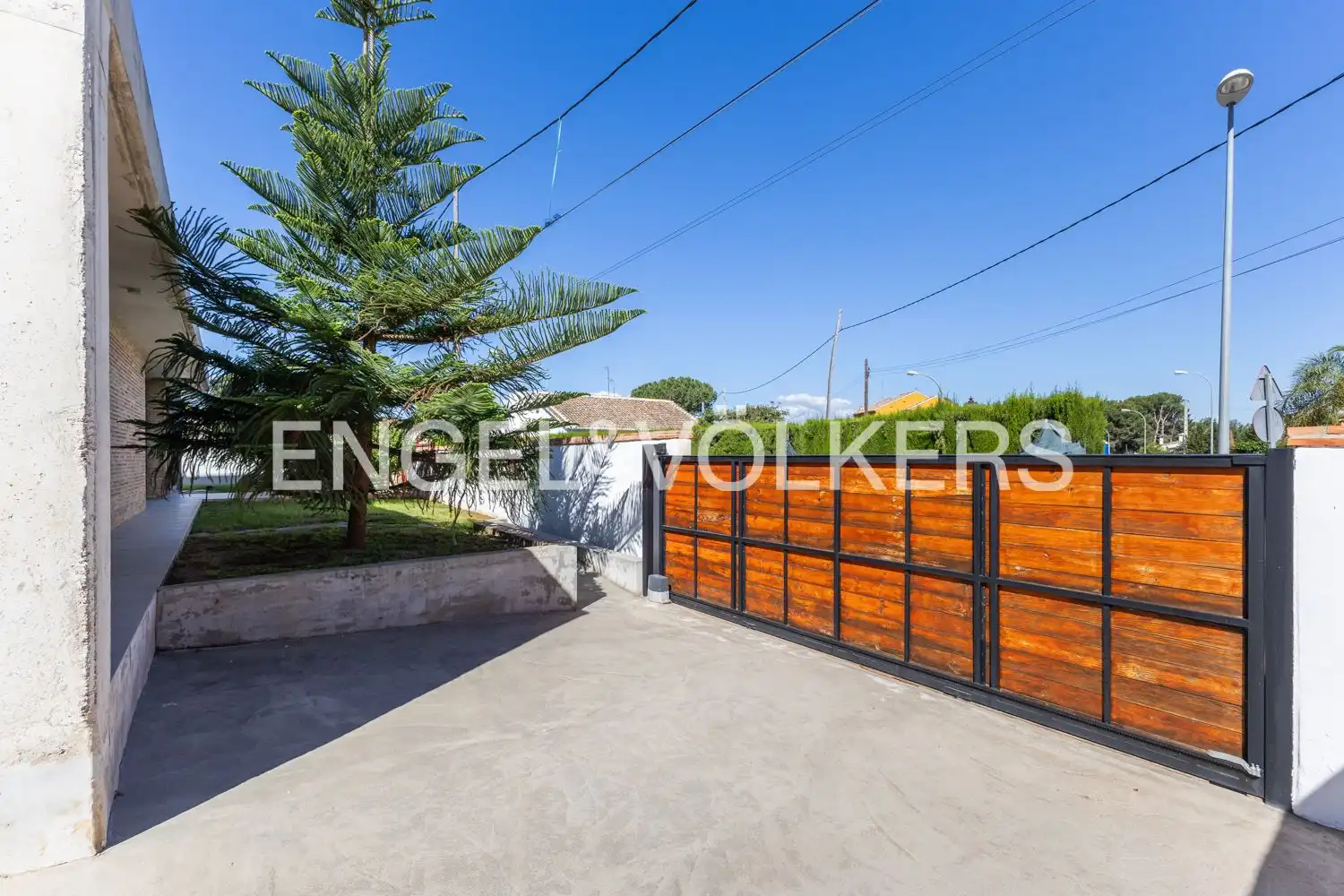 Terraza de Casa o chalet en venta en L'Eliana con Aire acondicionado, Calefacción y Jardín privado