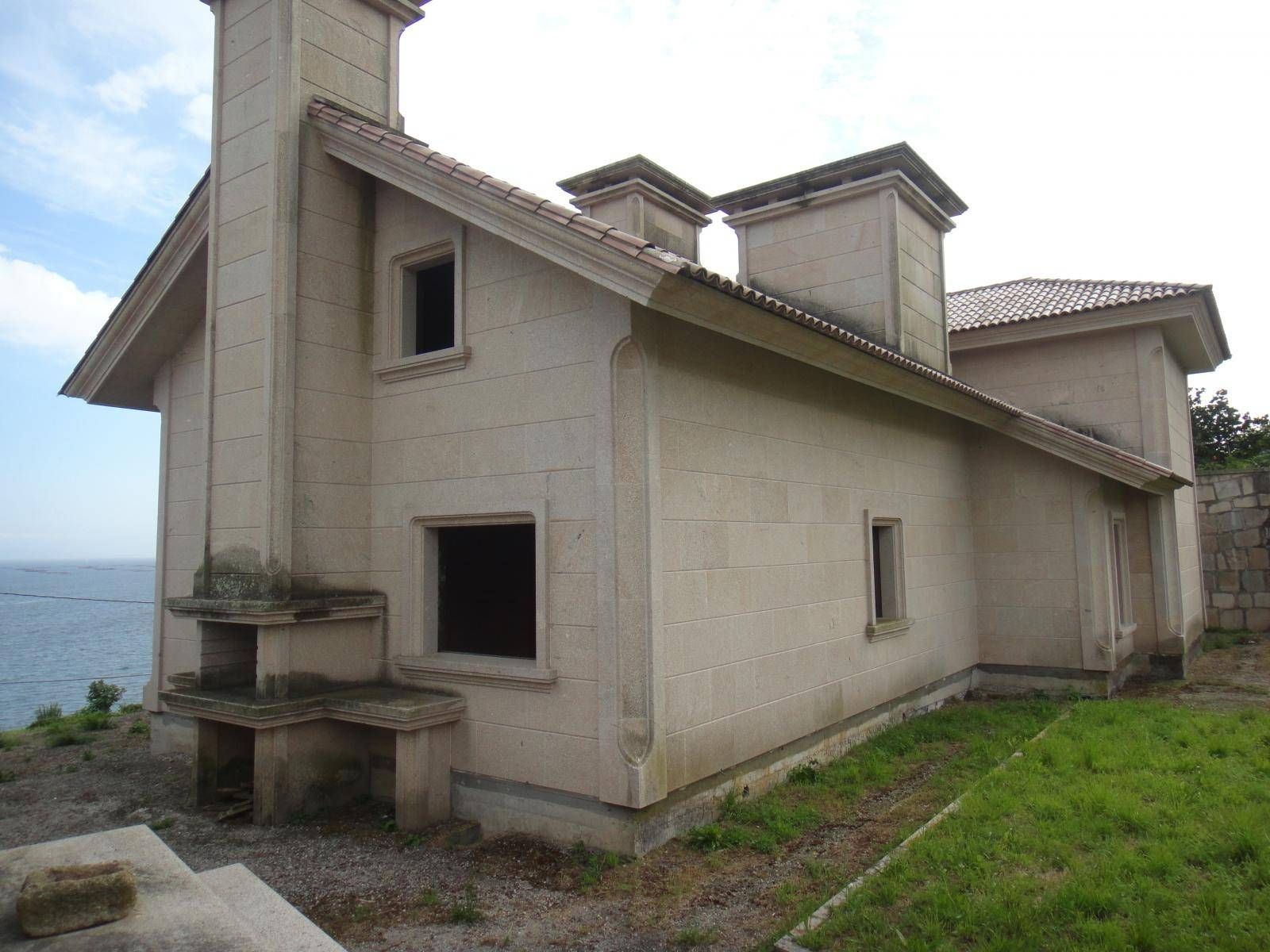 Vista exterior de Casa o xalet en venda en A Pobra do Caramiñal amb Terrassa i Traster