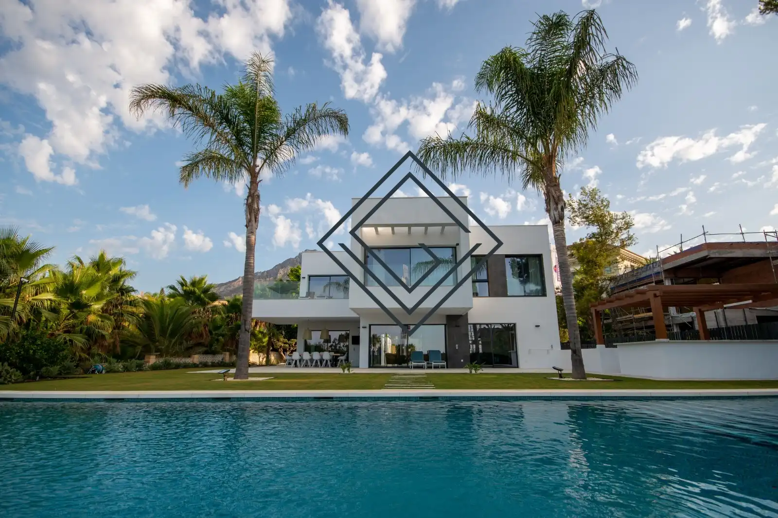 Xalet amb piscina en venda a Milla de Oro, imagen 3