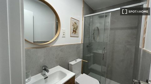 Foto 5 de Habitació a Zorrotza, Bilbao