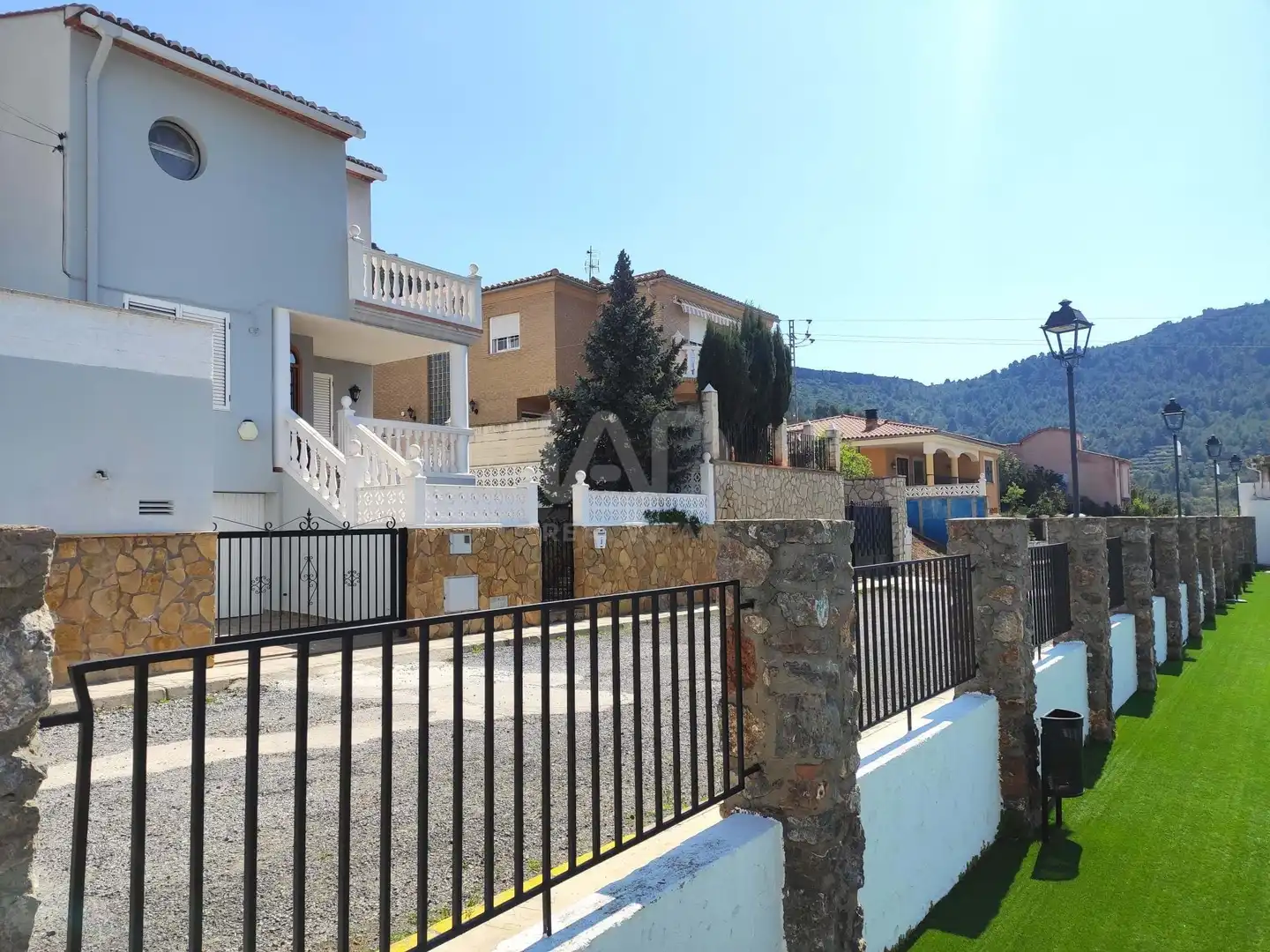 Exterior view of Residential for sale in Azuébar