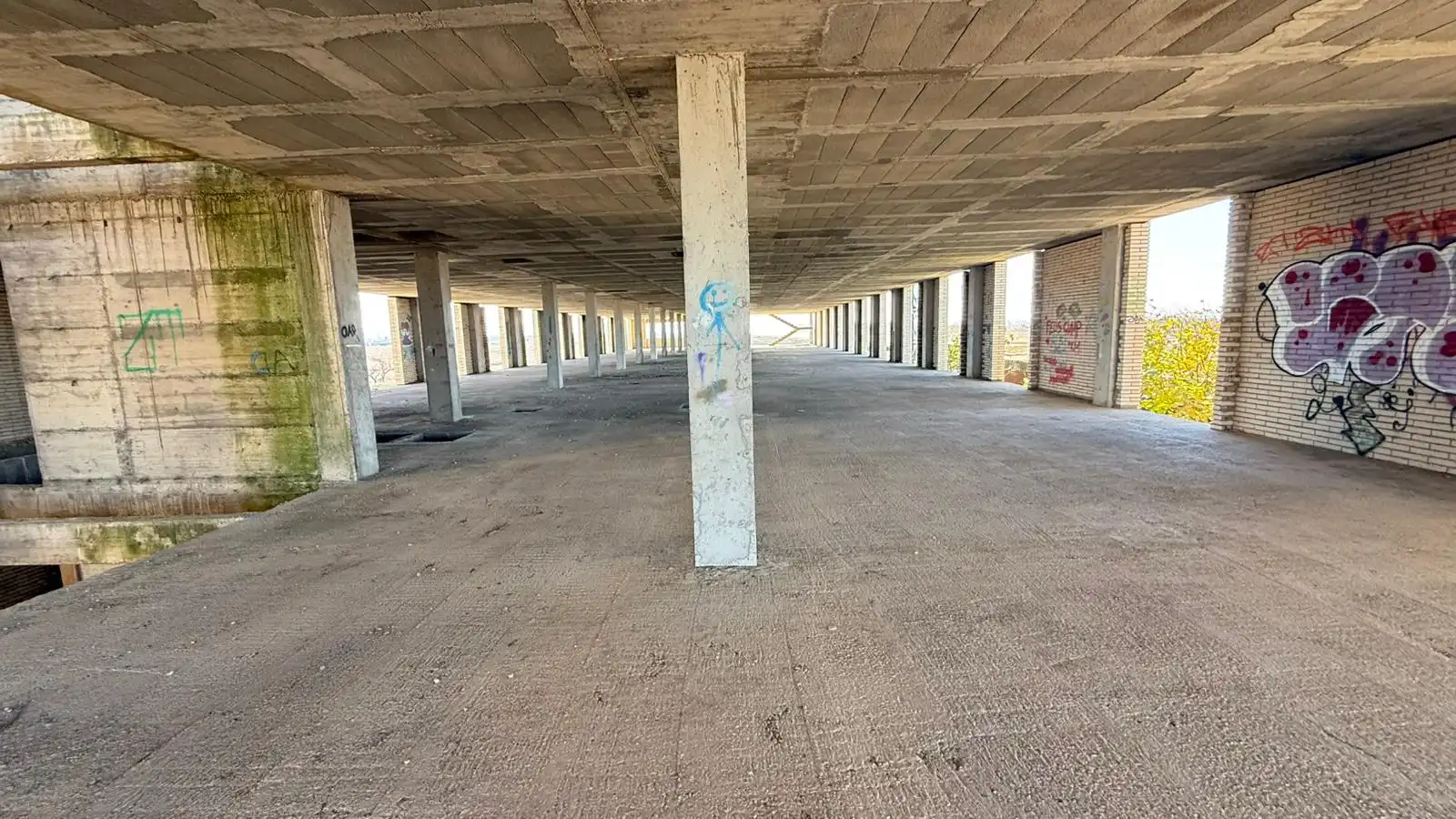 Edificio en venta en Sidamon