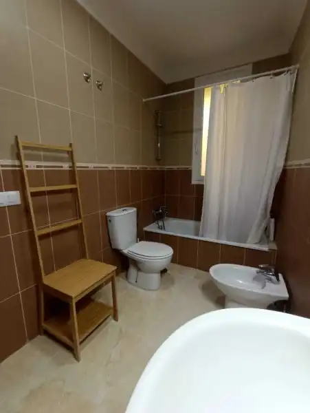 Flat for rent in Calle Cuatro Cantillos, -1, El Bebedero - Pinolere - Aguamansa