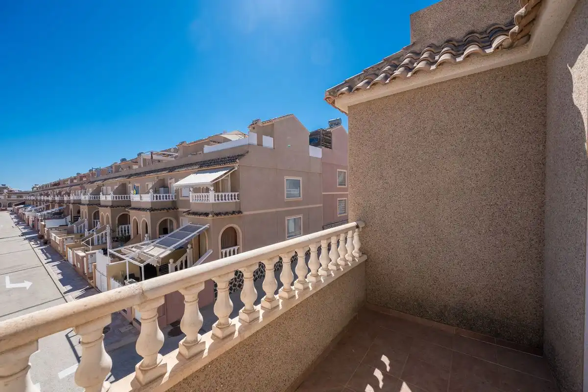 Bajo con terraza en venta en Carrer de Creta, imagen 23